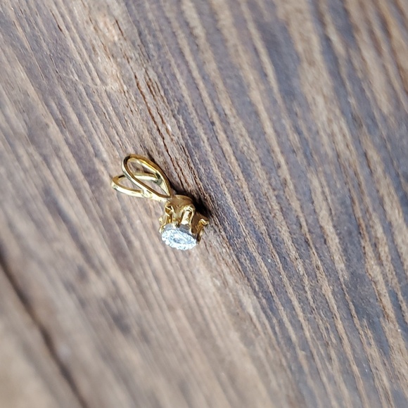 Authentic diamond chip clawfoot dainty pendant estate - Picture 3 of 3